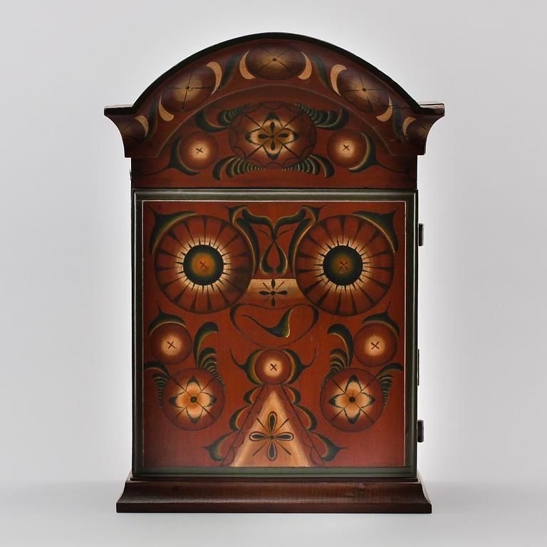 HÄNGSKÅP, allmoge, 1800-tal.