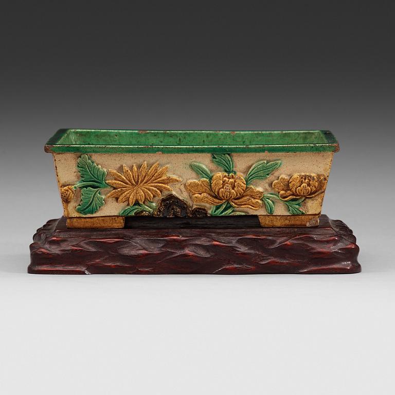 A ceramic censer, Ming dynasty (1368-1644).