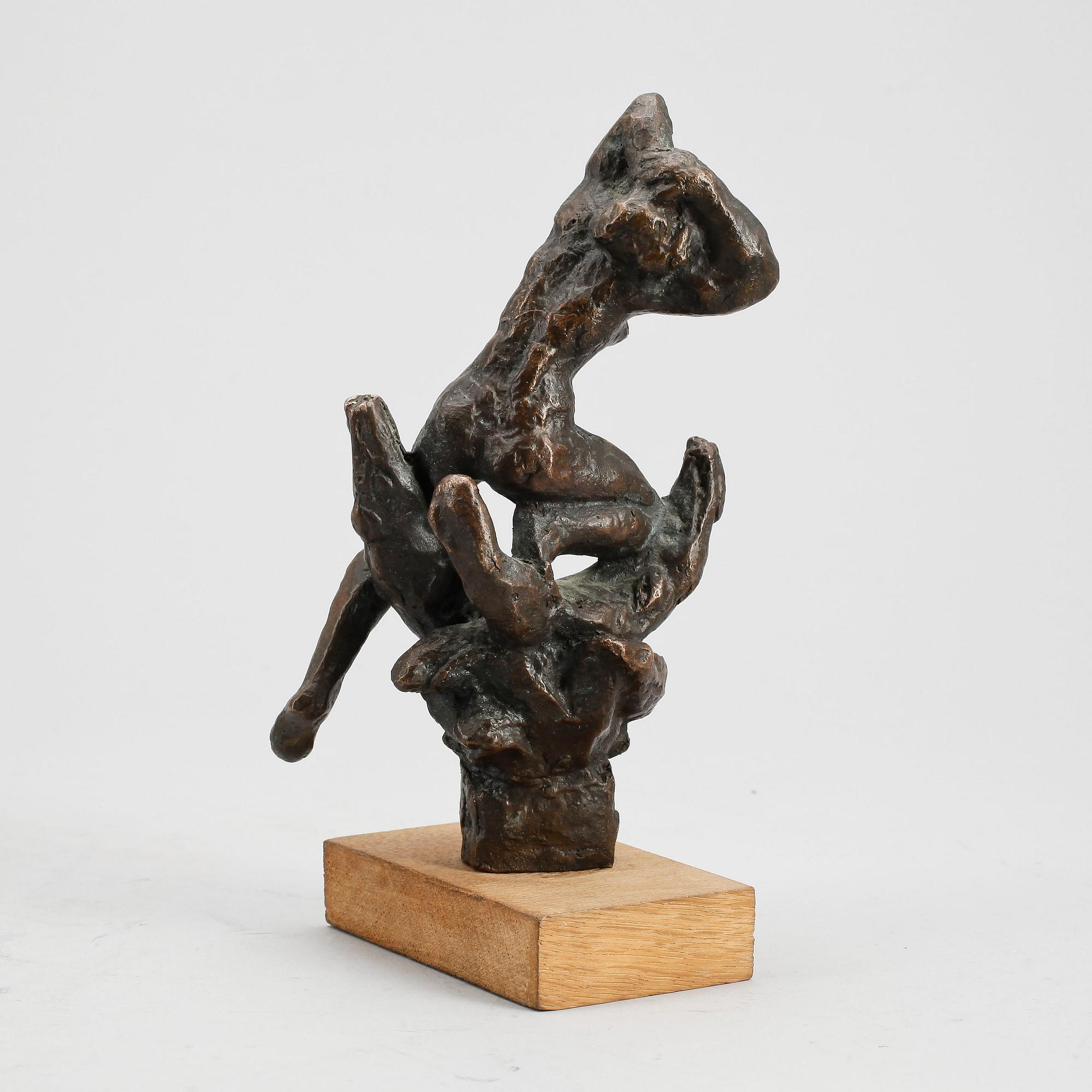 CLARENCE BLUM, skulptur, brons, signerad på sockel samt gjutarstämpel.