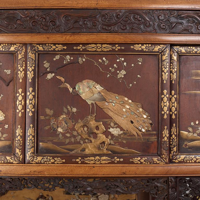 A Japanese black and gilt lacquer, mother of pearl and bone inlaid hardwood Shodona, Edo period.