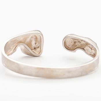 BJÖRN WECKSTRÖM, A sterling silver ring "Verho" and a bracelet "Apollo". Lapponia 1973 and 1986.