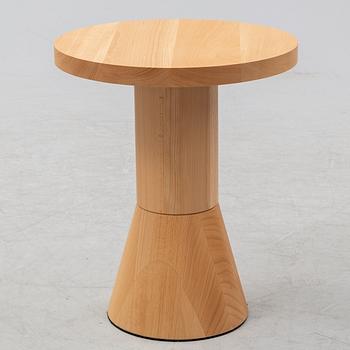 Chris Martin, a 'Draft table', Massproductions.