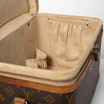 Louis Vuitton, Beauty box/ Vanity case, vintage.