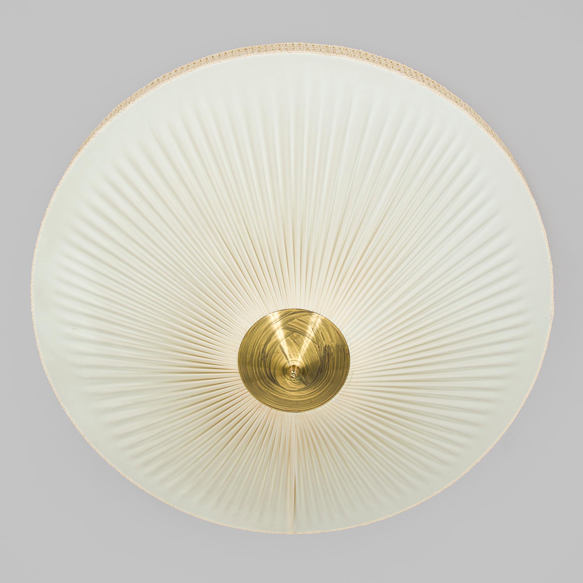 Kattovalaisin/plafondi, 1900-luvun puoliväli.