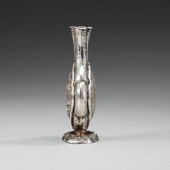 A silver vase, Qing dynasty (1644-1912). Indistinct makers mark.