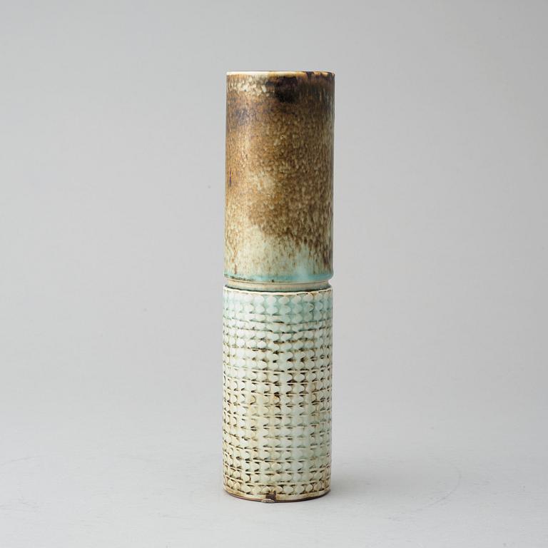 A Stig Lindberg stoneware vase, Gustavsberg Studio 1970.