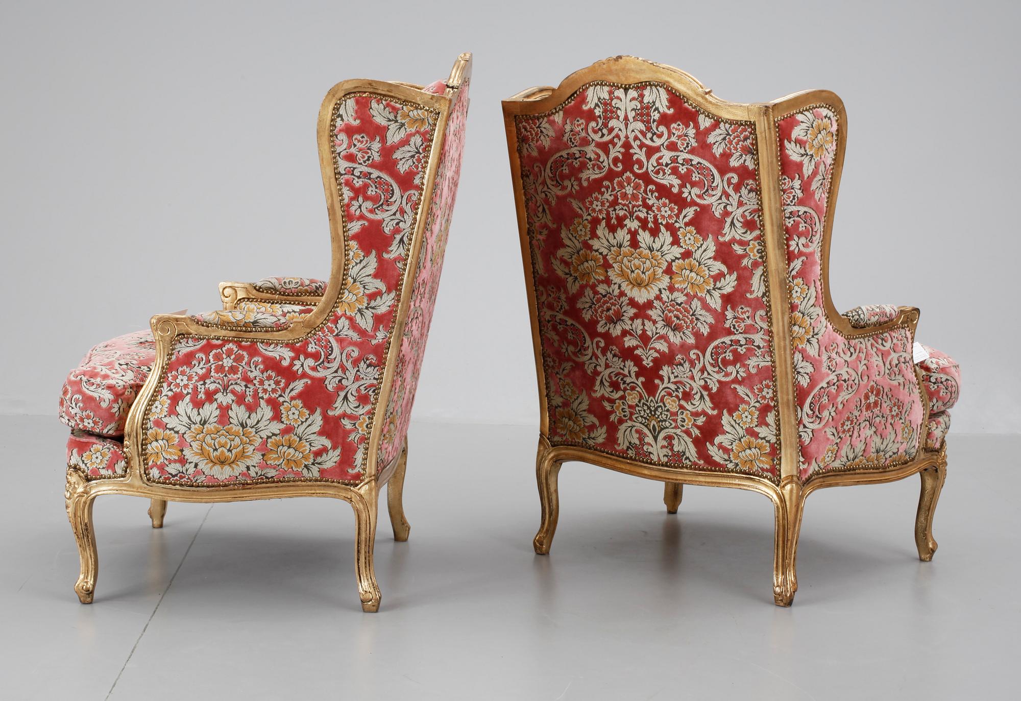 FÅTÖLJER, ett par, Louis XVI-stil, 1900-tal.