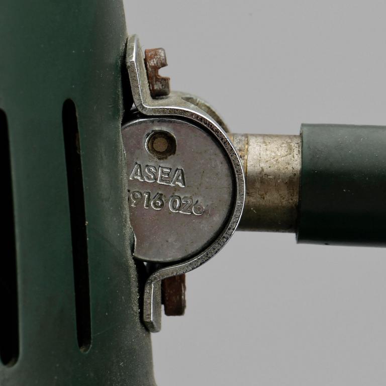 BORDSLAMPA, metall, Asea, 1940/50-tal.