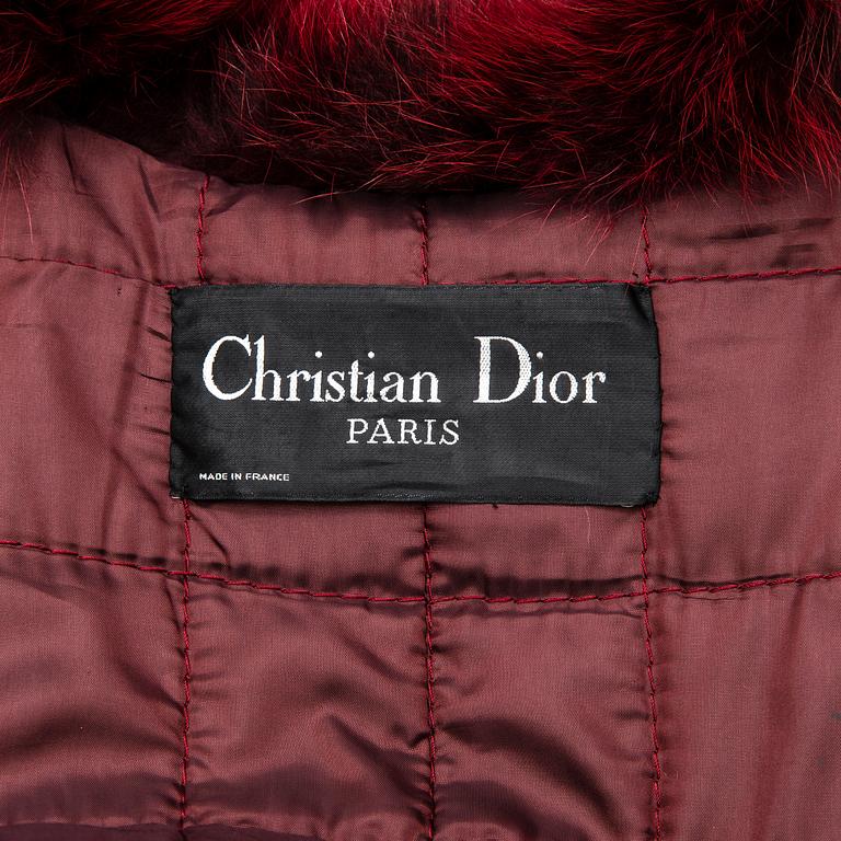 VIITTA, Christian Dior.