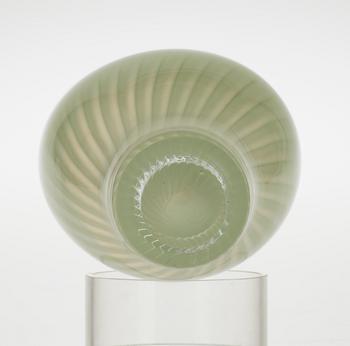 A Vicke Lindstrand glass vase, Kosta 1950's-60's.