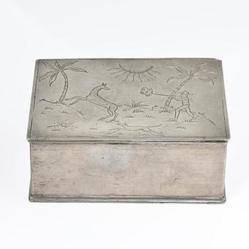 Nils Fougstedt, attributed to, a lidded box, Herman Bergman konstgjuteri, Stockholm, 1927.