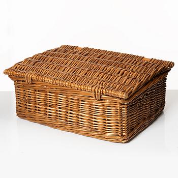 Mulberry, Picnic basket, England, early 20th century.