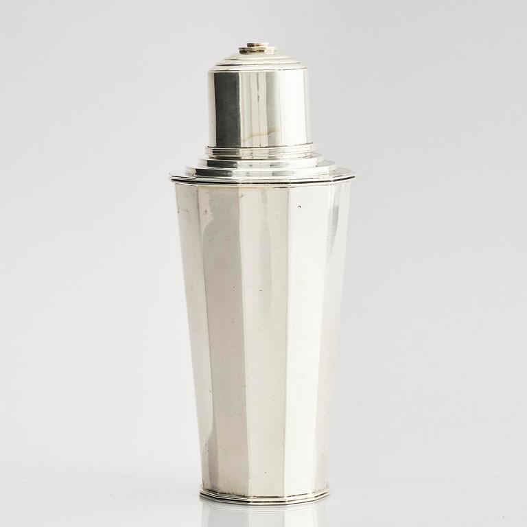 Johannes Siggaard, a silver cocktail shaker, Copenhagen, Denmark 1936.