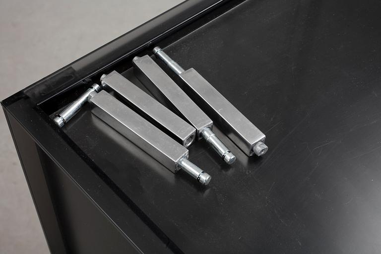 HYLLSYSTEM, "One", Kartell, Piero Lissoni/ Patricia Urquiola, Italien.