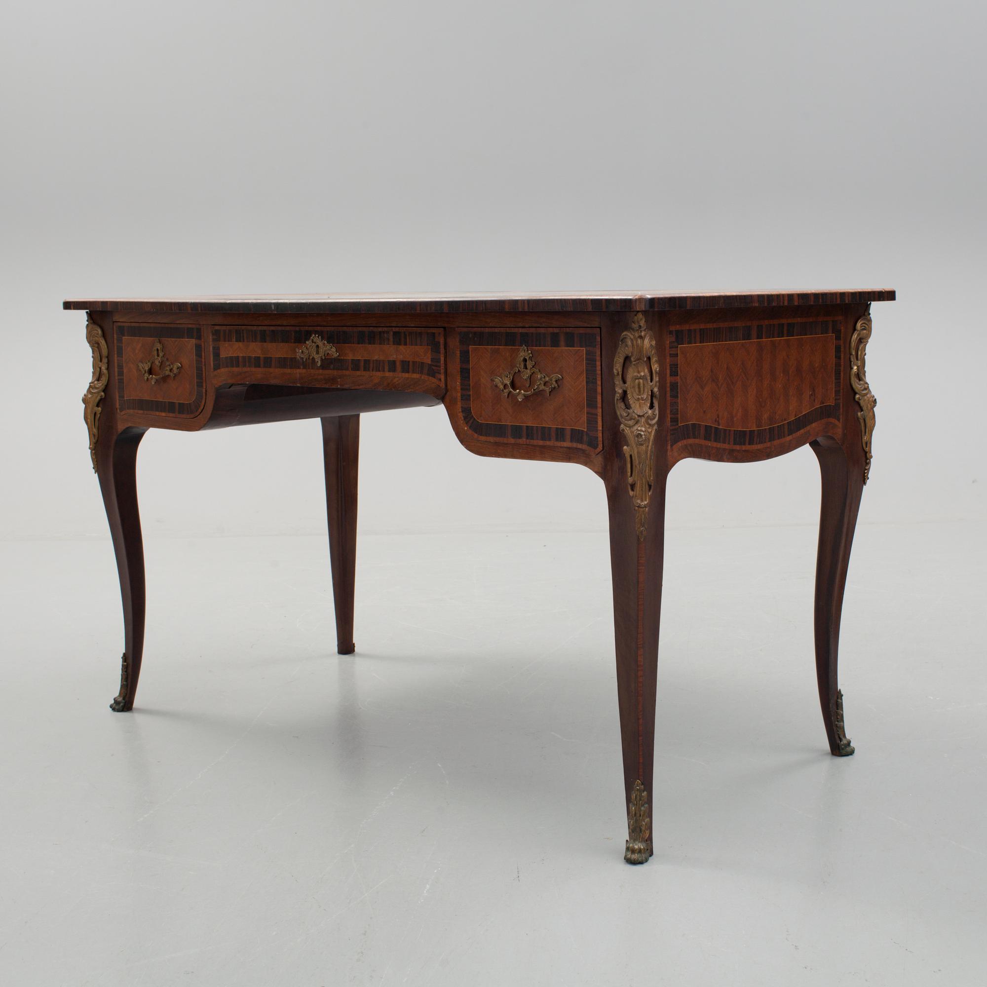 SKRIVBORD, rokokostil, tidigt 1900-tal.