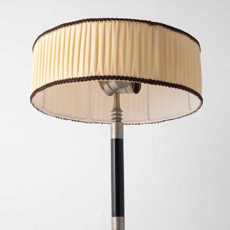Harald Notini, table lamp, model "6983", Arvid Böhlmarks Lampfabrik, 1930s.