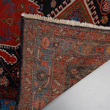 MATTA, orientalisk, 1900-talets andra hälft, ca 309 x 111 cm.