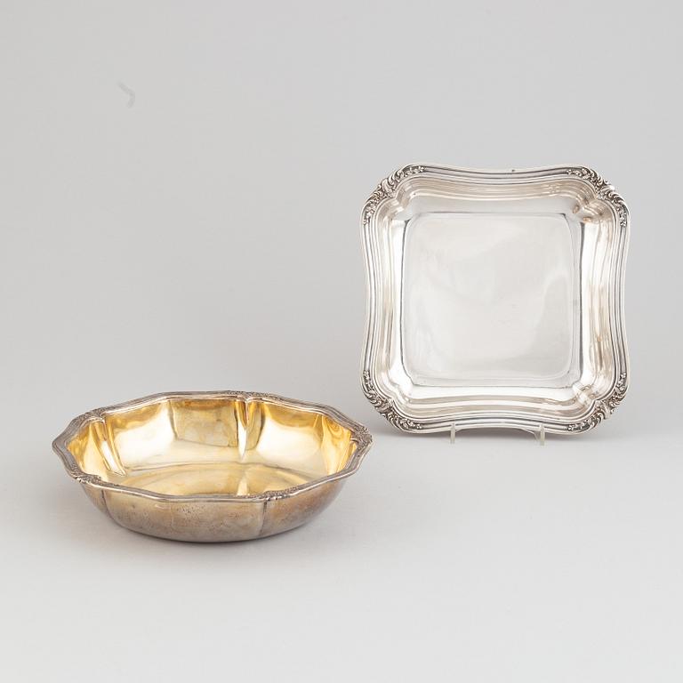 Two French 19th century silver 950/1000 dishes, after 1838.