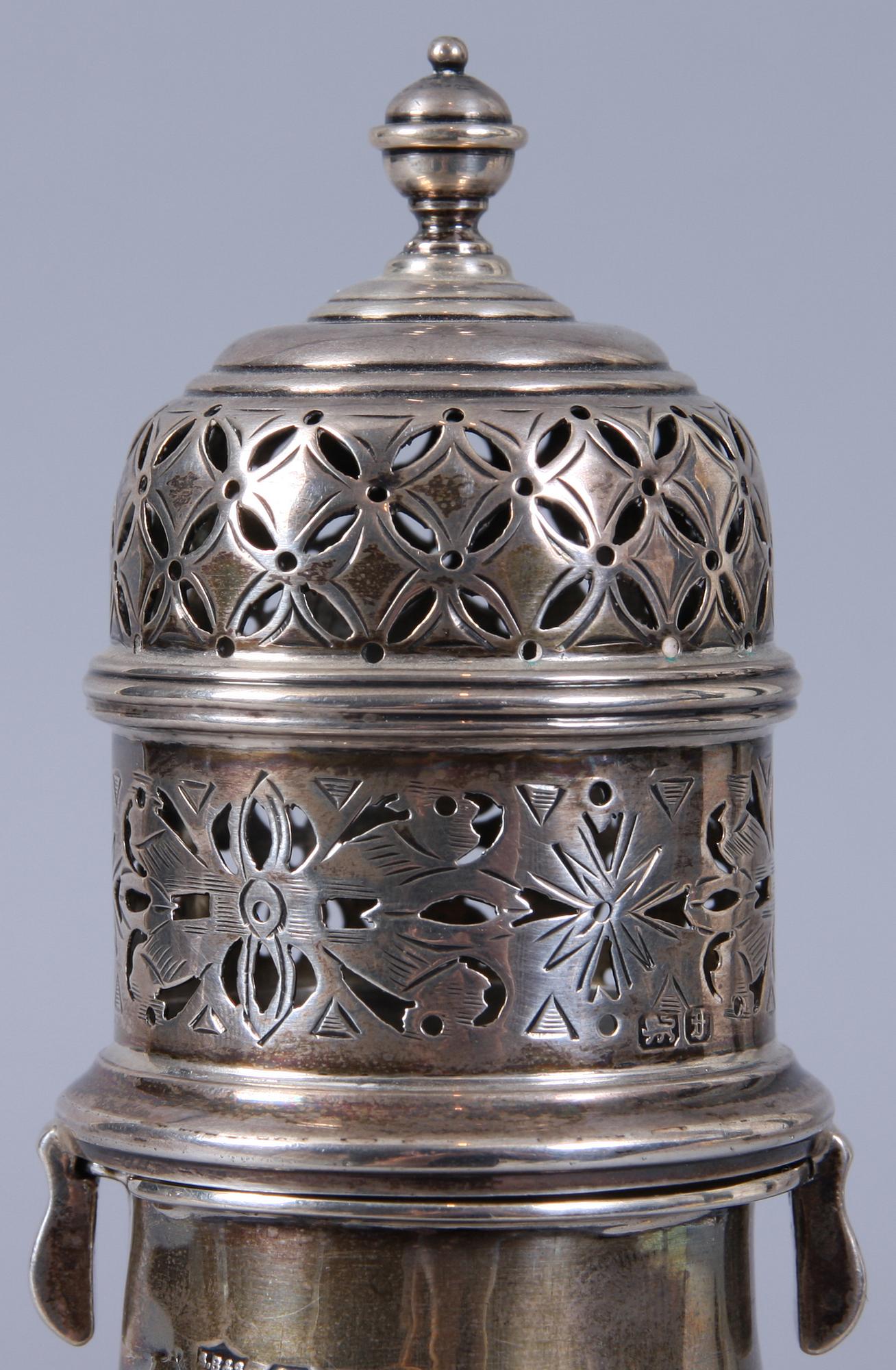SOCKERRUSKA, silver, S. Blanckensee & Son Ltd, England, 1900-talets första hälft. 223 g.