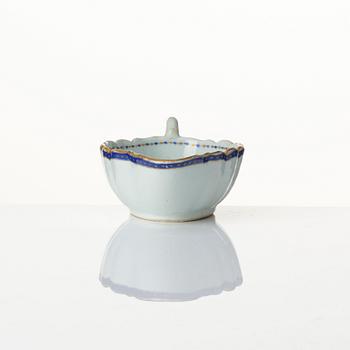 A 'Chinese Export' service, Qing dynasty, Jiaqing (1796-1820). (10 pieces).