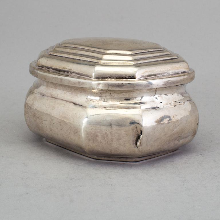 SKRIN, silver, barock, Tyskland. Vikt ca 175 gram.