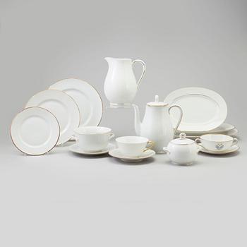 LOUISE ADELBORG, porcelain dinner service, 90 ps "Swedish Grace", Rörstrand, second half of the 20th century.