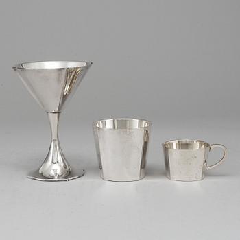 SIGVARD BERNADOTTE, 12 beakers, 12 jugs and 12 cocktail glasses, silver plated, Bernadotte Collection, GAB and Gense.