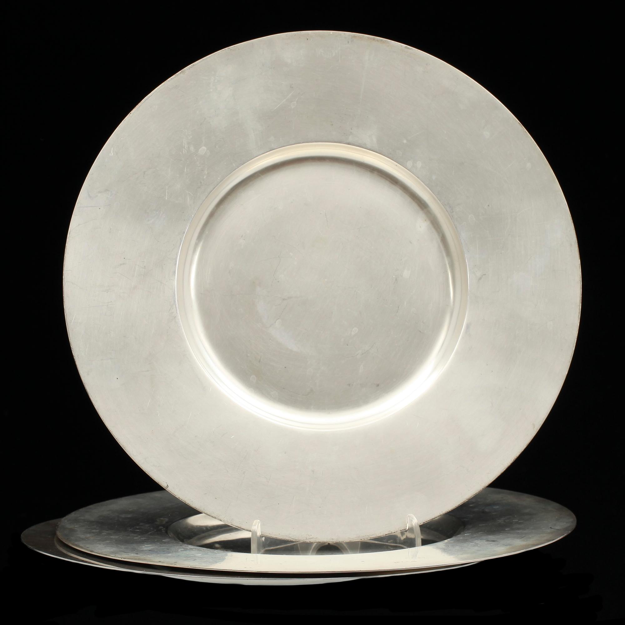 TALLRIKAR, 2+1, Sterling silver, Borgila 1935-53, ca 1200 g.