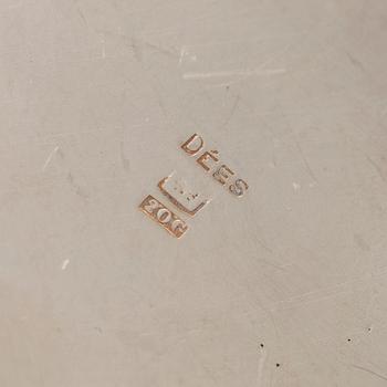 A 20th century plate champagne cooler.