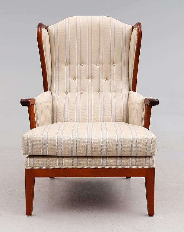 FÅTÖLJ, "Husfadern", Carl Malmsten, Jubileumsmodell 1988, nr 246, AB O.H Sjögren, 1900-talets andra hälft.