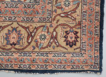 ANTIQUE/SEMI-ANTIQUE TABRIZ. 328,5 x 222 cm.