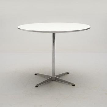 BORD, Arne Jacobsen, Bruno Mathsson & Piet Hein för  Fritz Hansen, Danmark, 1981.