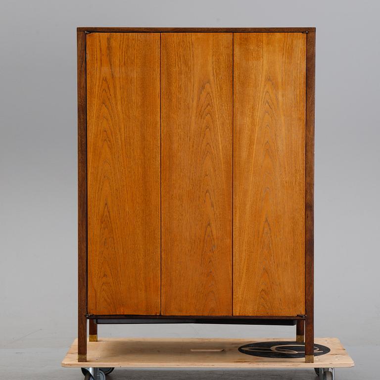 Harvey Probber a 'Gentlemans chest' or cabinet, Harvey Probber, Fall River, Massachusetts, 1960s.