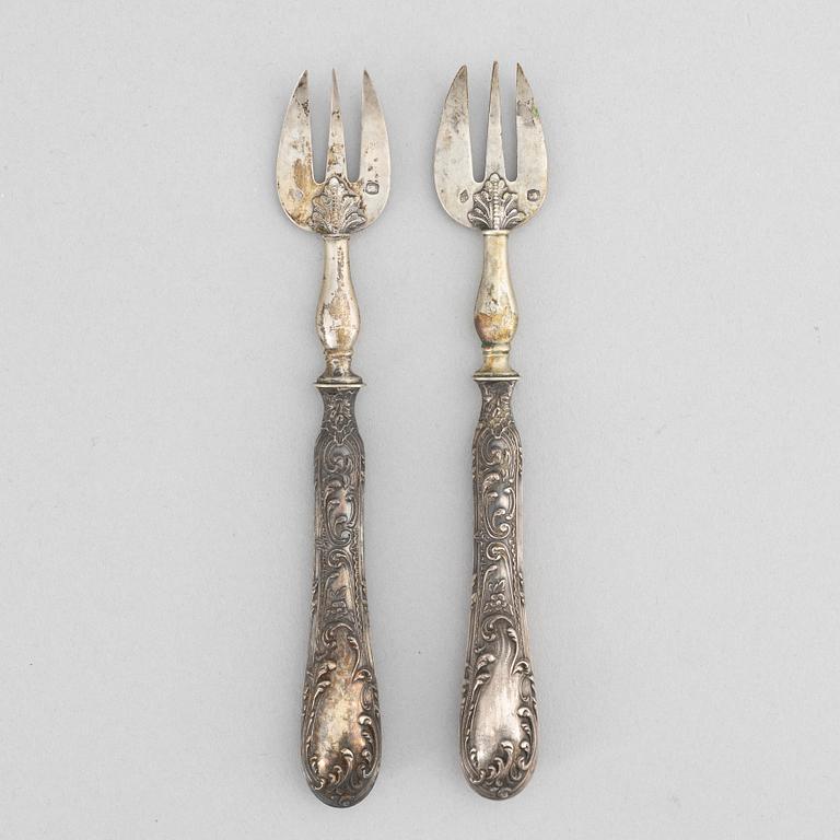 A set of twelve French silver oyster forks, mark of  Felix Malique, Paris, late 19th century.