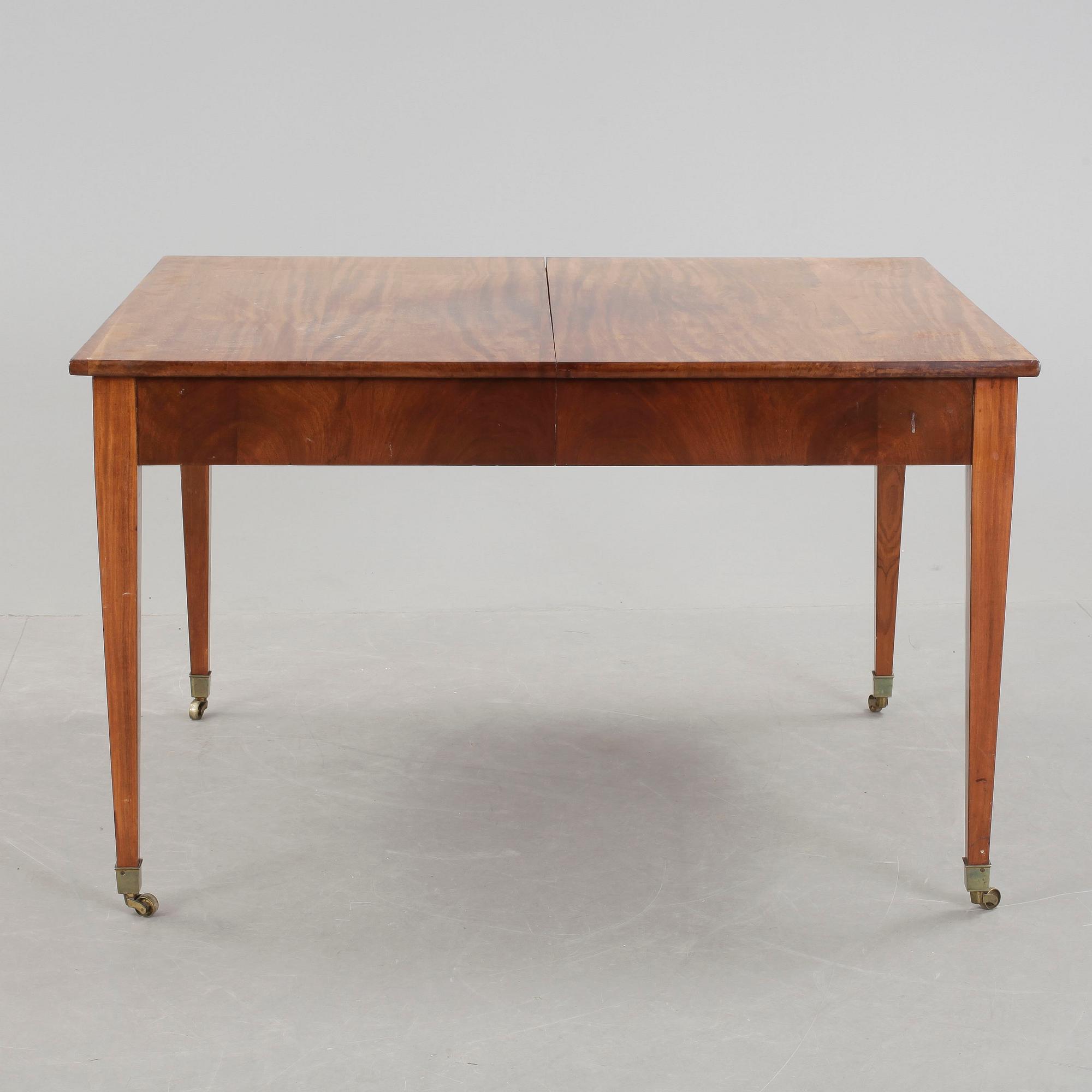 MATBORD, engelsk stil, 18/1900-tal.