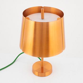 Jonas Lindvall, a 'W124T' table lamp, Wästberg.
