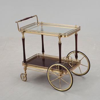 SERVERINGSVAGN, 1900-talets andra hälft.