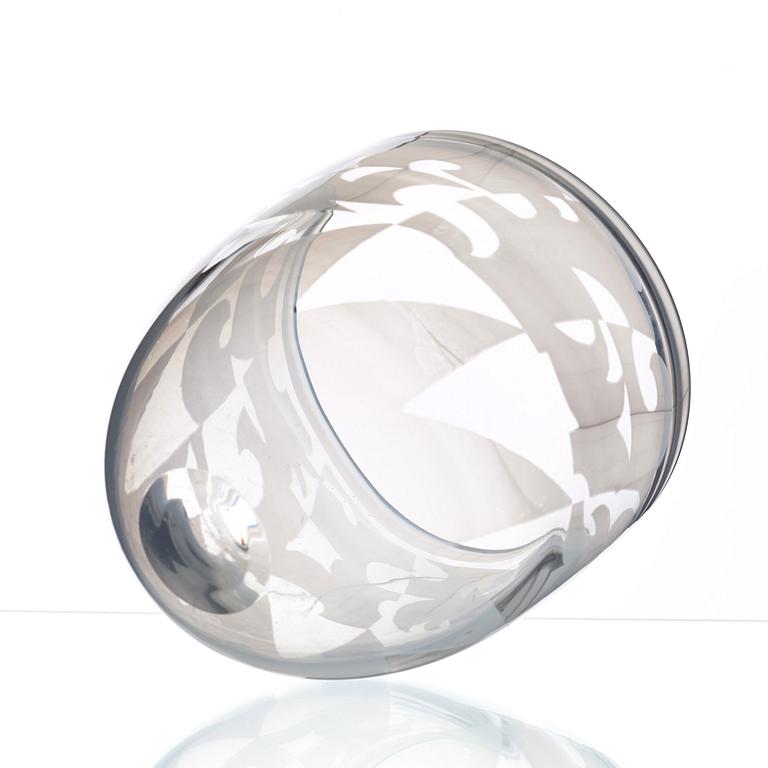 Gunnar Cyrén, a glass vase, Orrefors 1965.
