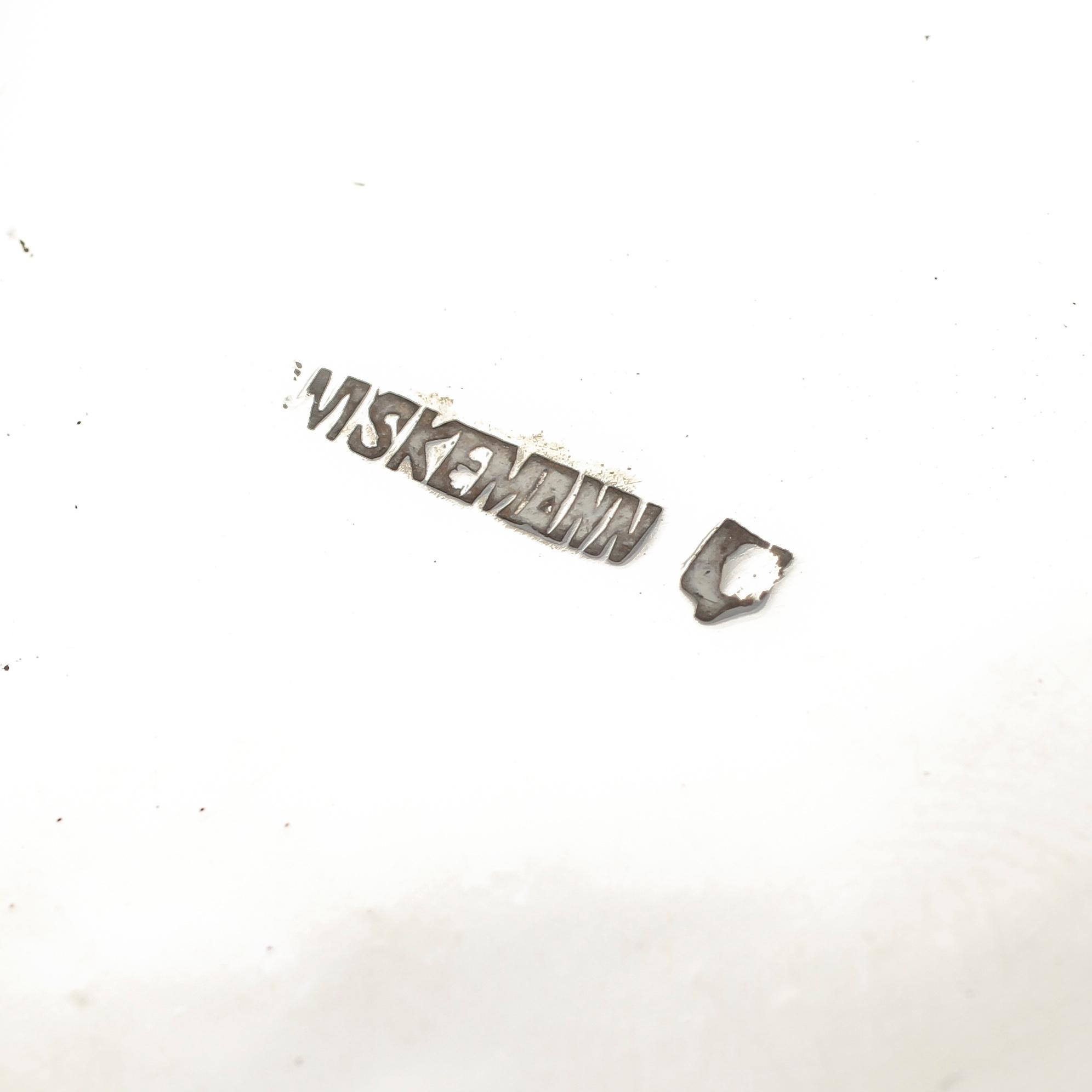 VINKYLARE, vitmetall, Wiskemann, 1900-tal.