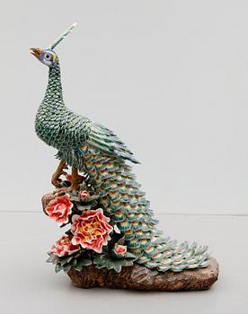 FIGUR, porslin, Kina, 1900-tal.