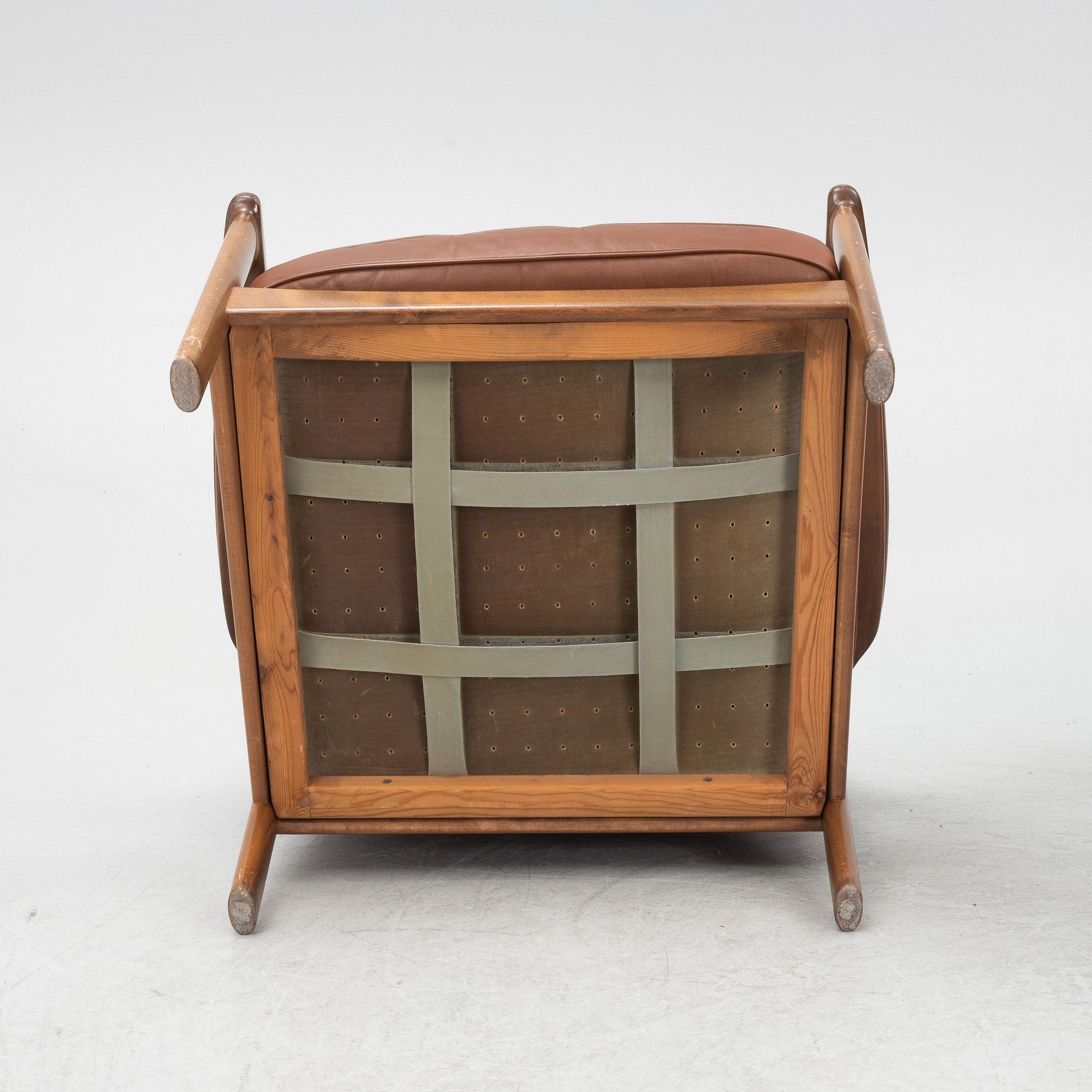 A pair of 1970's armchairs.