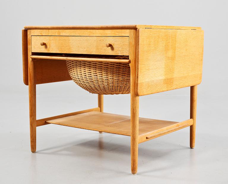SYBORD, "AT-33", Hans Wegner, Andreas Tuck, Danmark, 1900-talets andra hälft.