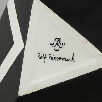 TEKANNA, porslin, Rolf Sinnemark, Rörstrand, signerad, sent 1900-tal.