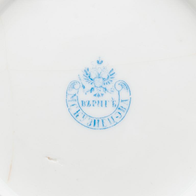 A Russian 18-piece coffee set in porcelain from M.S. Kuznetsov, manufactured in Riga, Russia 1864-1880.