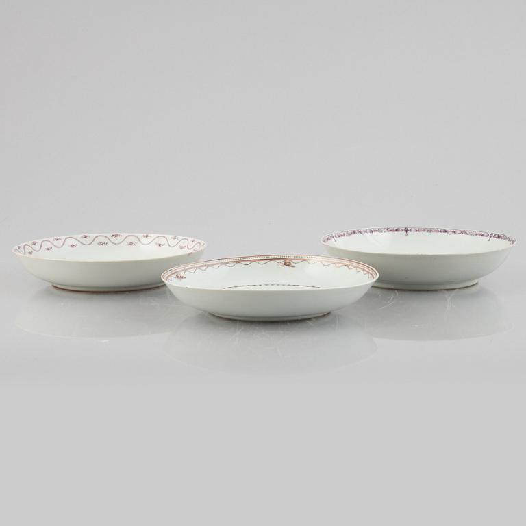 Three porcelain plates, China, Jiaqing (1796-1820).