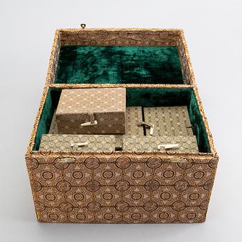 A set of nine Chinese glass snuffbottles, later part of the 20th century.