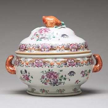 A famille rose tureen with cover, Qing dynasty, Qianlong (1736-95).