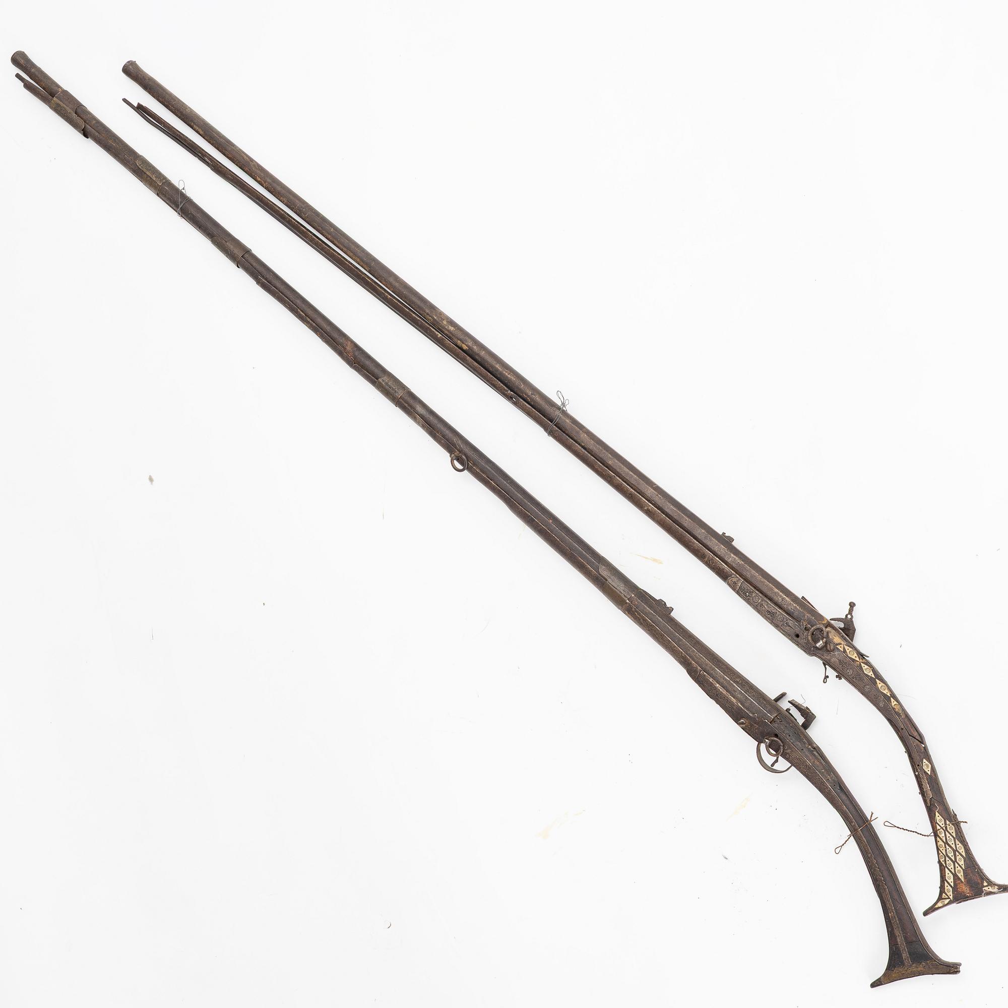 Snapplåsgevär 2 st, Albanien, 17/1800-tal.