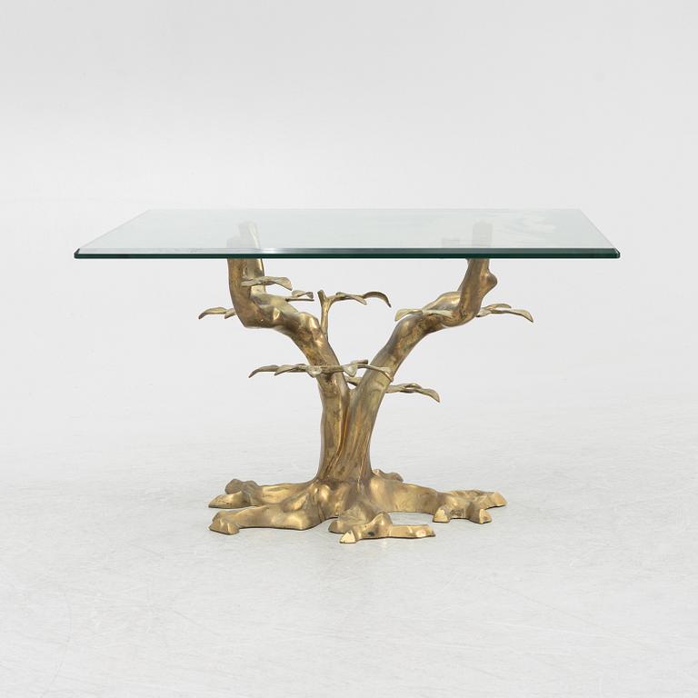 A glass coffee table, second half of the 20th century.