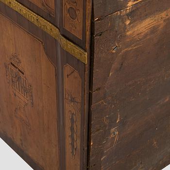 A Gustavian late 18th century commode attributed to J. Hultsten.